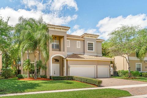 9749 Coronado Lake Dr, Boynton Beach, FL 33437