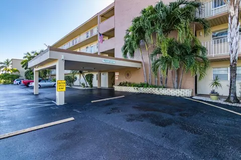300 NE 26th Ave #209, Boynton Beach, FL 33435