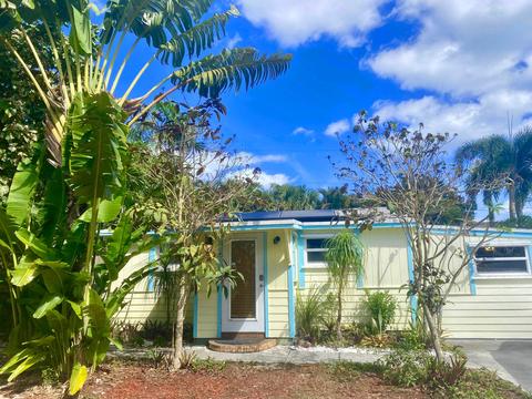 1841 Highland Dr, North Palm Beach, FL 33408