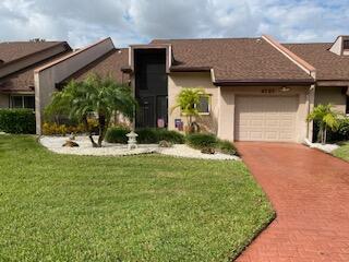 4737 Fountains S Dr, Lake Worth, FL 33467