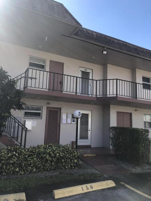 100 Bonnie Blvd #104, Palm Springs, FL 33461
