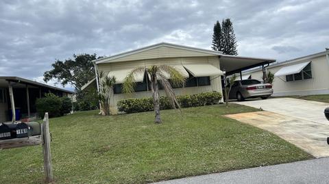 7861 SE Shenandoah Dr, Hobe Sound, FL 33455