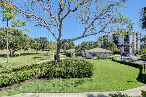1825 Bridgewood Dr #1825, Boca Raton, FL 33434