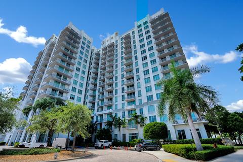300 S Australian Ave #206, West Palm Beach, FL 33401