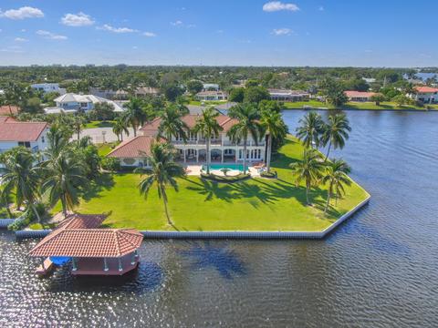 315 Lake Eden Way, Delray Beach, FL 33444