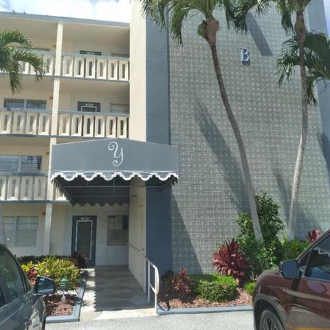3029 Yarmouth B, Boca Raton, FL 33434