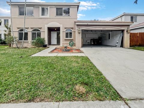 10770 SW 14th Ct, Davie, FL 33324