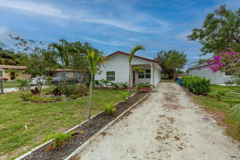 332 NW 40th Ct, Oakland Park, FL 33309
