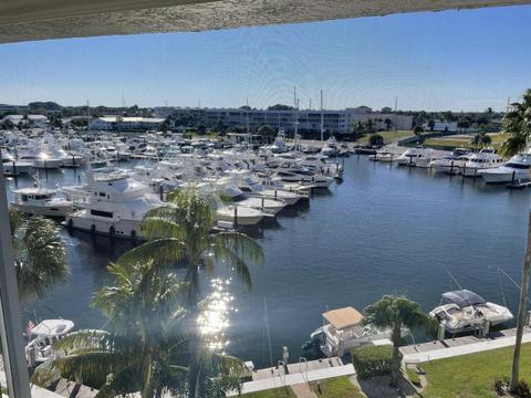 29 Yacht Club Dr #508, North Palm Beach, FL 33408