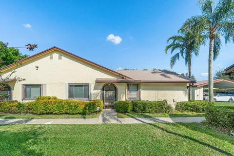 23373 Barlake Dr, Boca Raton, FL 33433