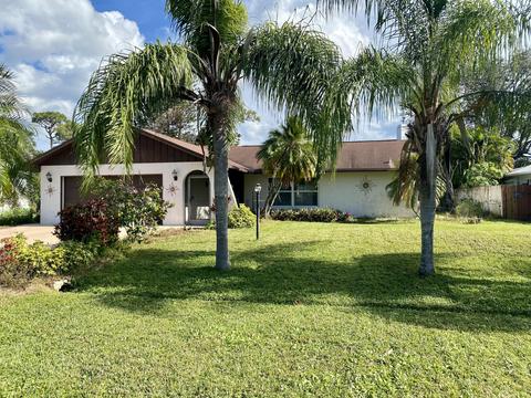 731 SE Forgal St, Port Saint Lucie, FL 34983