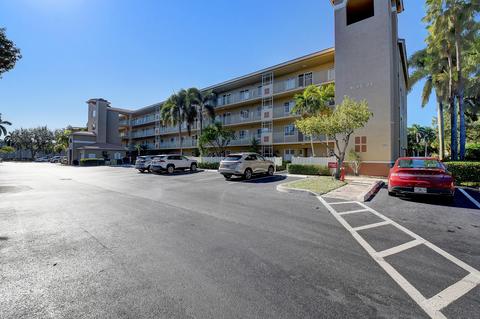 12511 Imperial Isle Dr #208, Boynton Beach, FL 33437