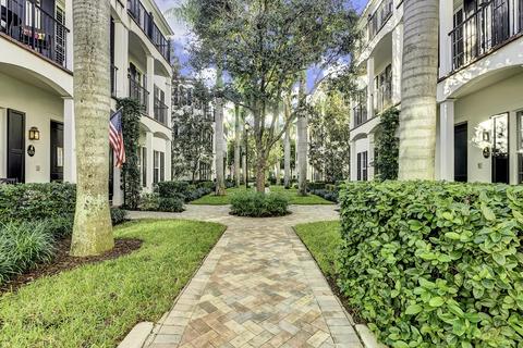 131 Madison Ln, Delray Beach, FL 33444