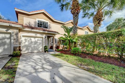 6623 Old Farm Trl, Boynton Beach, FL 33437