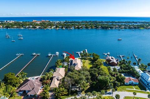 614 S Lake Dr, Lantana, FL 33462