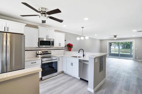 179 Lake Susan Ln, West Palm Beach, FL 33411