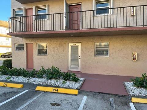 721 Lori Dr #114, Palm Springs, FL 33461