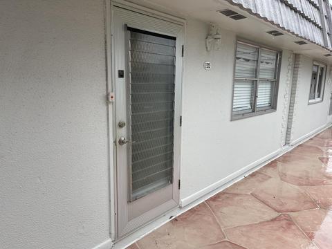 212 Valencia I, Delray Beach, FL 33446