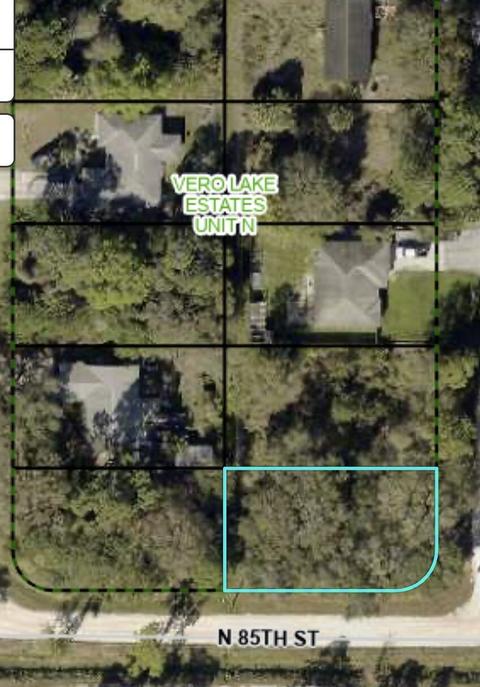 8515 105th Ave, Vero Beach, FL 32967