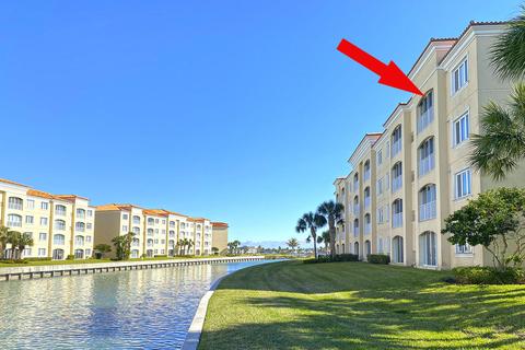 19 Harbour Isle Dr W #301, Fort Pierce, FL 34949