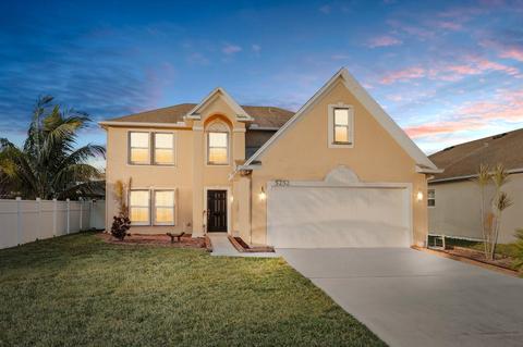 5252 NW Wisk Fern Cir, Port Saint Lucie, FL 34986