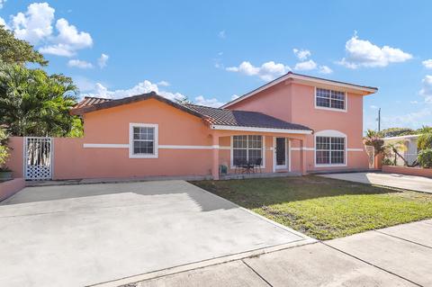 1520 NE 43rd Ct, Pompano Beach, FL 33064