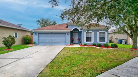 610 Maple Point Dr, Seffner, FL 33584 photo 1