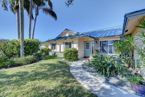 23258 Lago Mar Cir, Boca Raton, FL 33433