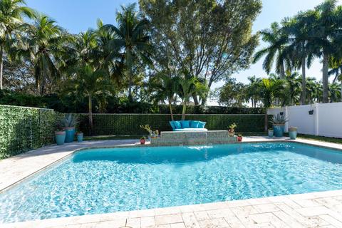 1499 Running Oak Ln, Royal Palm Beach, FL 33411