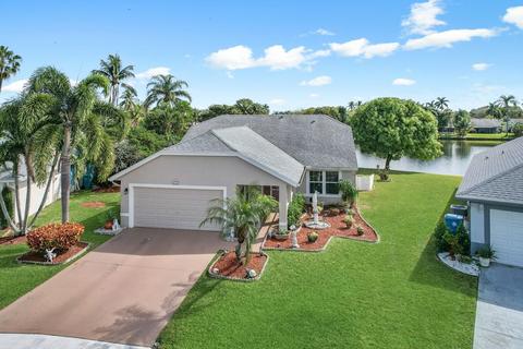 55 Heather Cove Dr, Boynton Beach, FL 33436