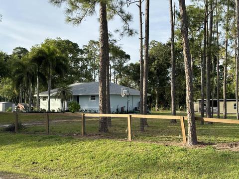 12809 53rd N Rd, Royal Palm Beach, FL 33411