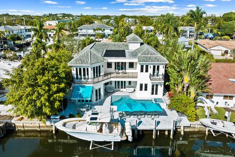 726 Havana Dr, Boca Raton, FL 33487