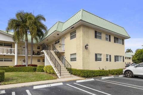 28 Colonial Club Dr #205, Boynton Beach, FL 33435