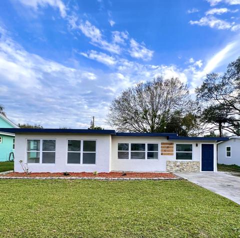3040 SE Lime Tree Ter, Stuart, FL 34997 photo 1