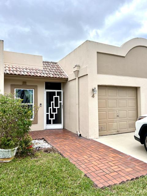 18800 Garbo Ter #4, Boca Raton, FL 33496