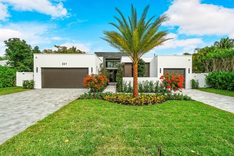 221 NW 17th St, Delray Beach, FL 33444