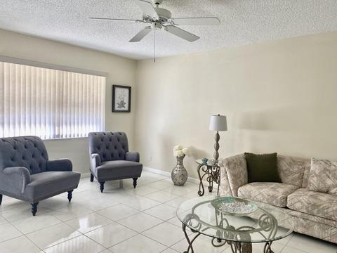 174 Flanders D #174, Delray Beach, FL 33484