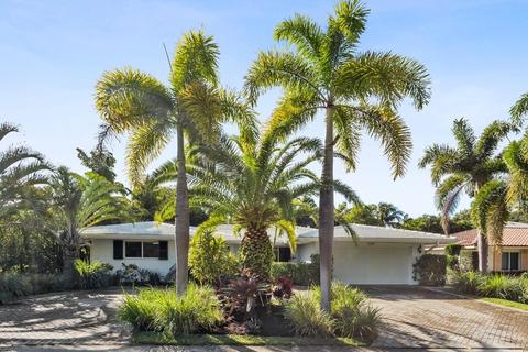 224 Tacoma Ln, Palm Beach Shores, FL 33404