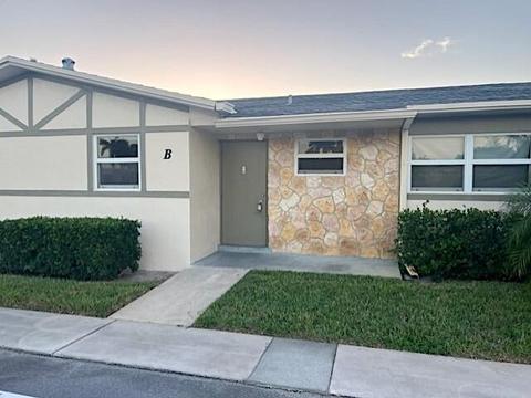 2597 Emory W Dr #B, West Palm Beach, FL 33415