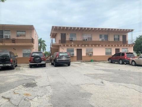 509 SW 9th St #1, Belle Glade, FL 33430