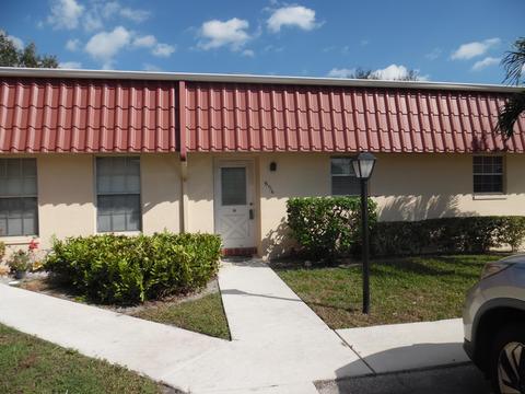 854 Salem Ln, Lake Worth, FL 33467