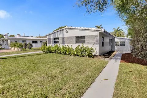 805 NE 3rd St, Hallandale Beach, FL 33009