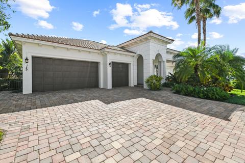 142 Citadel Cir, Jupiter, FL 33458