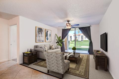 157 Yacht Club Way #108, Hypoluxo, FL 33462
