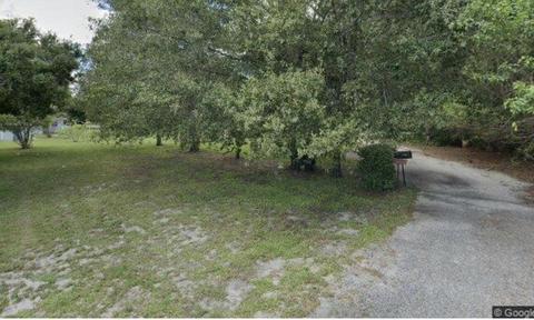 1707 Behrens Rd, Fort Pierce, FL 34947