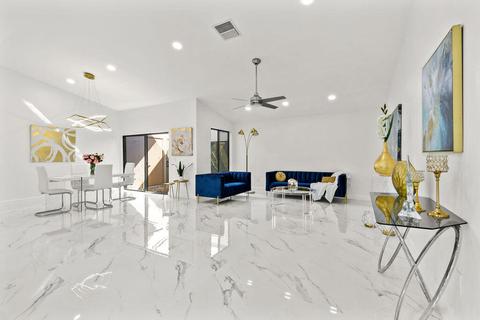 1375 NW 23rd Ln, Delray Beach, FL 33445