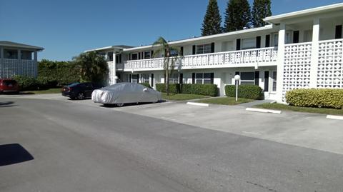 2825 SW 13th St #102, Delray Beach, FL 33445