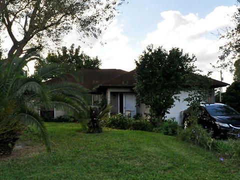 3110 SE Card Ter, Port Saint Lucie, FL 34984
