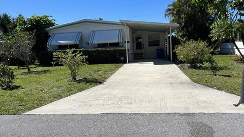 7706 SE Wren Ave, Hobe Sound, FL 33455