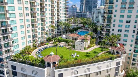 610 W Las Olas Blvd #1019N, Fort Lauderdale, FL 33312
